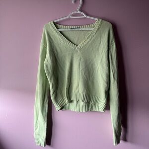 Brandy Melville Green V-Neck Women's Knit Sweater